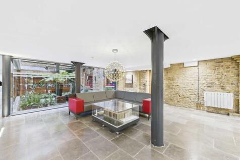 CAM03741G0-PR0126...