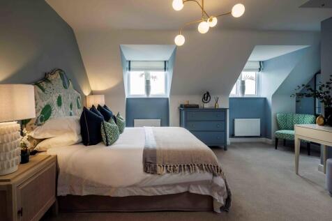 Bedroom 2 - Chest...