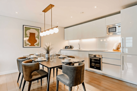 3 bedroom apartment, W2