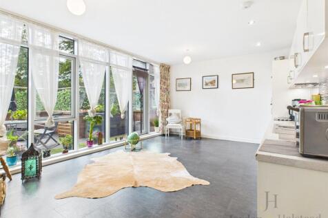 Kitchen/Living