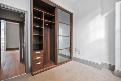 GRAFTON_WAY_-_BEDROOM_low.jpg