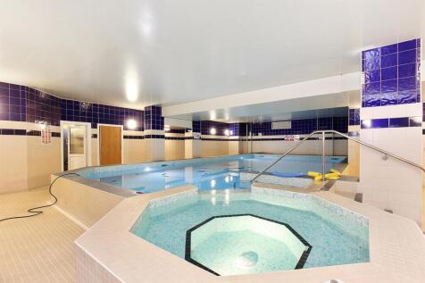 Metro Central Heights POOL 2017.jpg