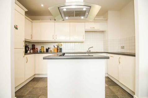 Kitchen.JPG