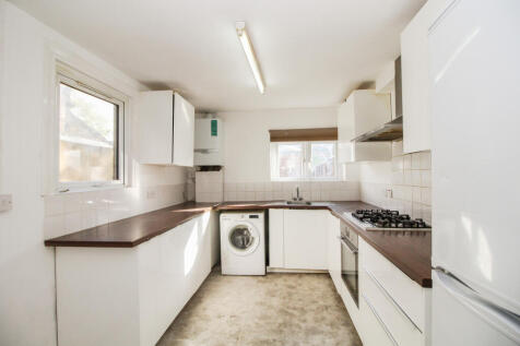 2055645__1634892975-31428-Kitchen