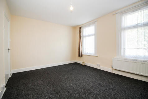 2055655__1634893001-5418-MasterBedroom1