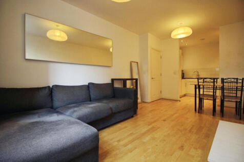 Lounge-Kitchen