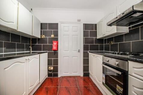Kitchen 1.JPG