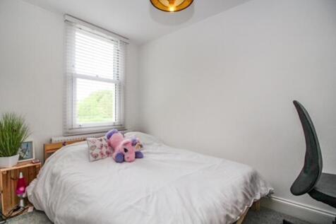 Second Bedroom (2).JPG