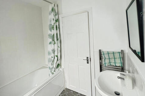 09299411-WhatsApp 20Image 202025-10-23 20at 2012.2