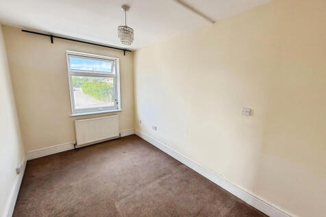 ae311a51-PHOTO-2025-12-11-14-28-12 5B7 5D