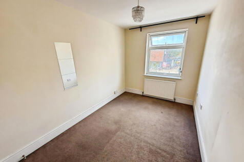 33282f17-PHOTO-2025-12-11-14-28-12 5B3 5D