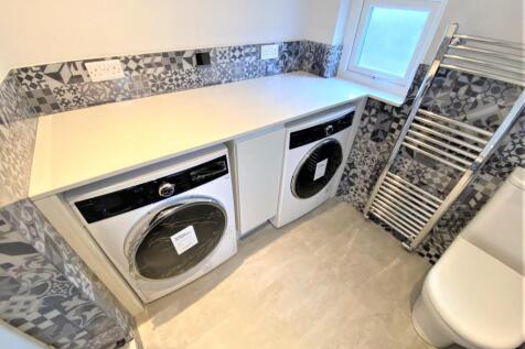 Cloakroom/wc