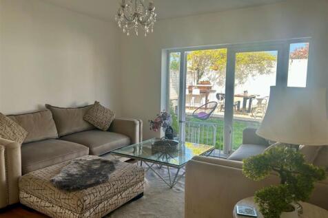 sun room.jpg