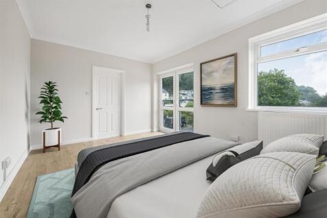 70-Bedroom1_1.jpg