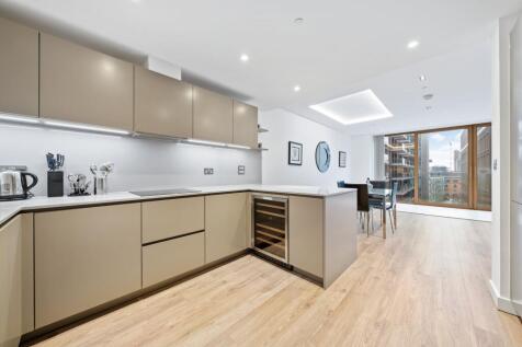 Reception/Kitchen