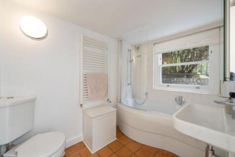 Lower Ground Bathroom