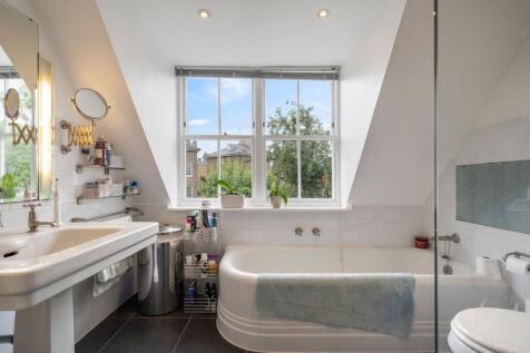 Second Floor Bathroom