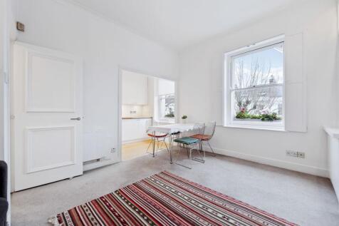 Reception / Kitchen