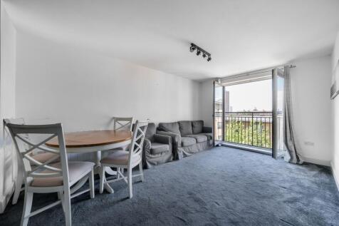 Reception / Kitchen