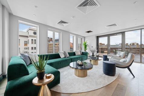Communal lounge