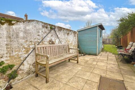 26Addlestead08.jpg