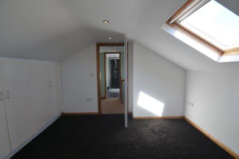 Bedroom 1 (first floor)
