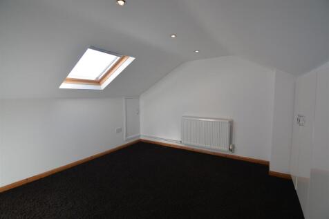 Bedroom 1 (first floor)