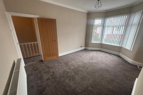Front Bedroom (large)