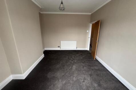 Front Bedroom (large)
