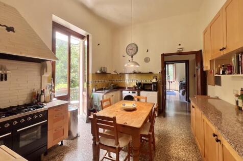 Property Image 44