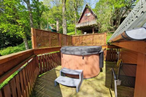 Balcony &amp; Hot Tub