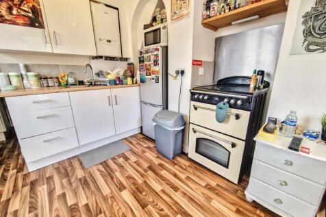 Flat 4 Kitchen