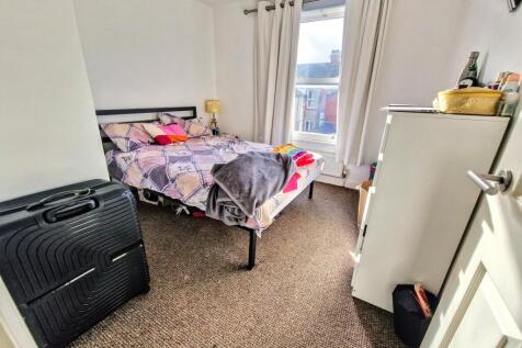 1st Floor Flat 2 Bedroom