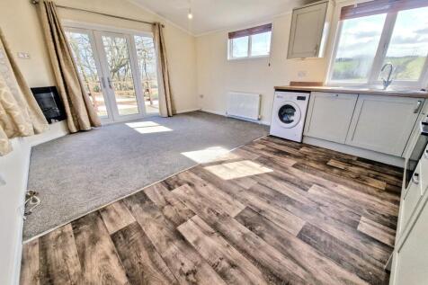 Living Room/Kitchen