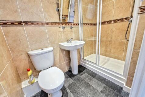 Ensuite Shower Room