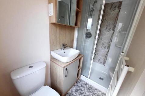 Ensuite Shower Room