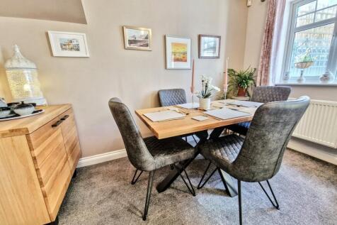 Lounge/Diner