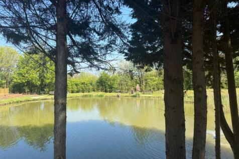 Fishing Lakes
