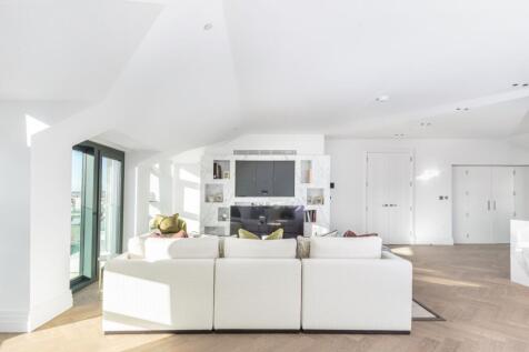 Reception/Living Are