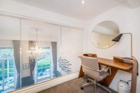 Office/mezzanine