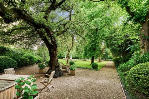 Communal Gardens