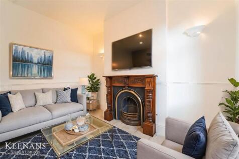 OcKkPGB2HEux2UnLmBx_9Q - Living Room - Modern - 1.