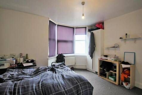 6SS Bedroom 3