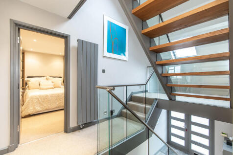 80 Shirley Drive4...