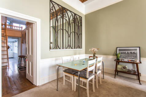 Sitting Room 2