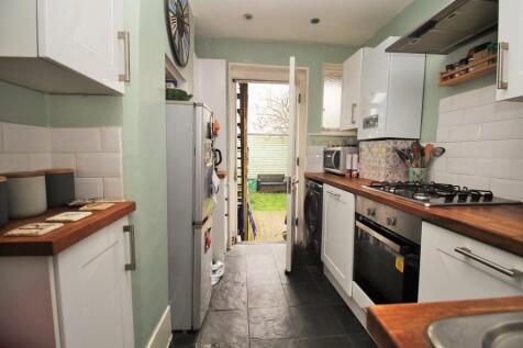 Kitchen i