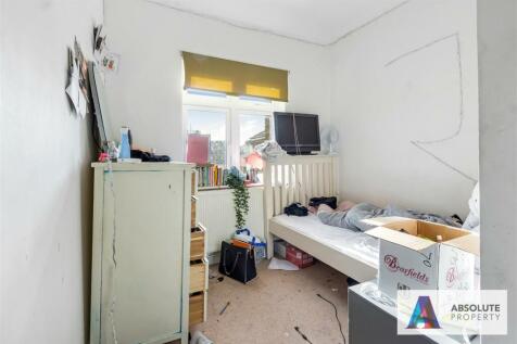 Apartment - Bedroom 3.jpg