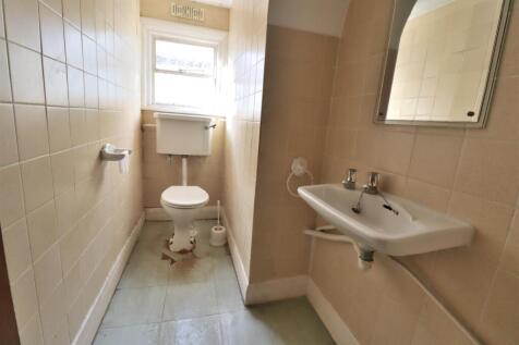 Separate WC