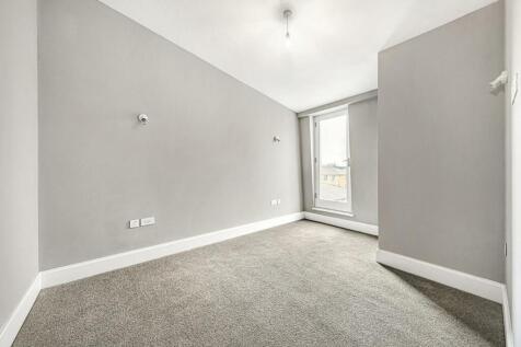 Bedroom One.jpg