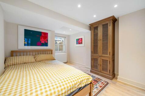 Bedroom 2.jpg